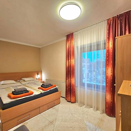 Apartman Siesta Buek - Buekfuerdo Exterior foto