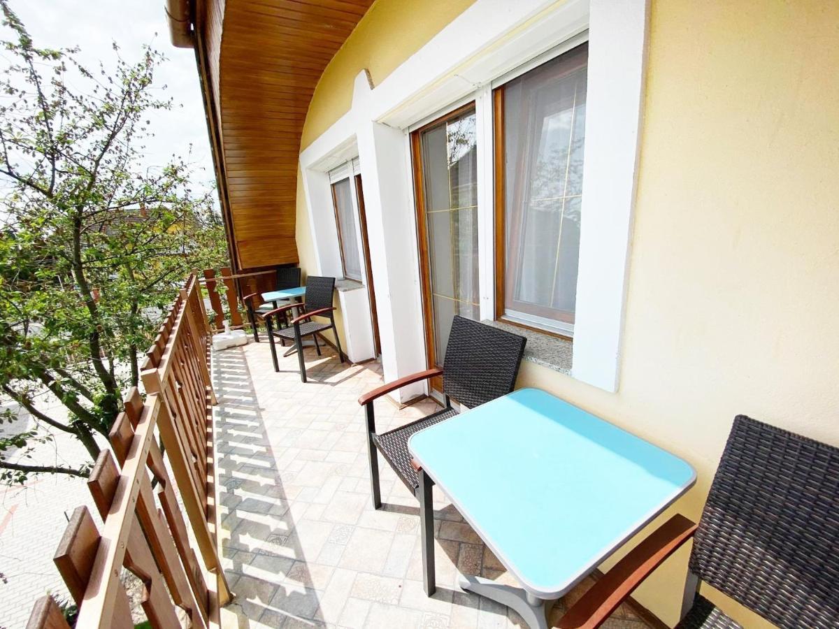 Apartman Siesta Buek - Buekfuerdo Exterior foto