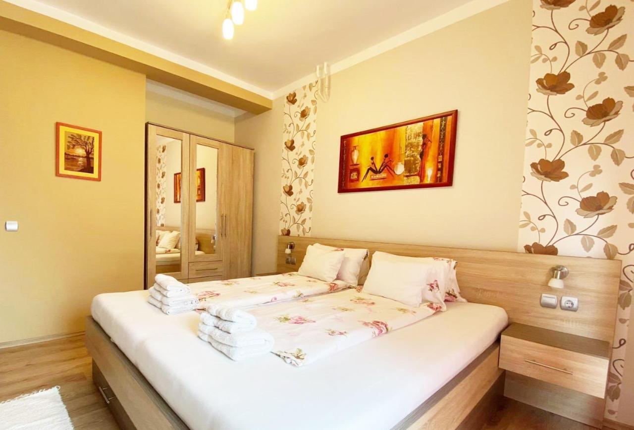 Apartman Siesta Buek - Buekfuerdo Exterior foto
