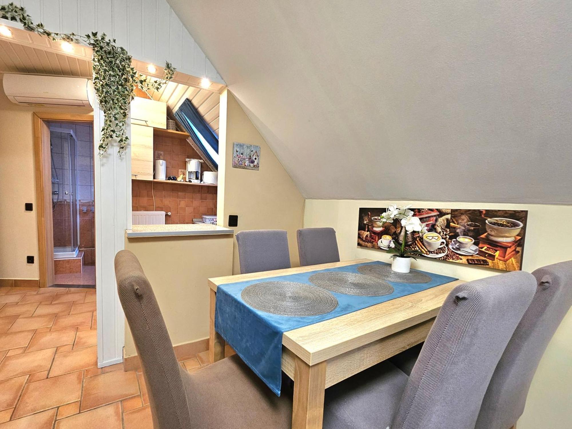 Apartman Siesta Buek - Buekfuerdo Exterior foto
